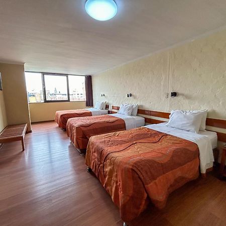 Holiday Suites Tacna Exterior foto